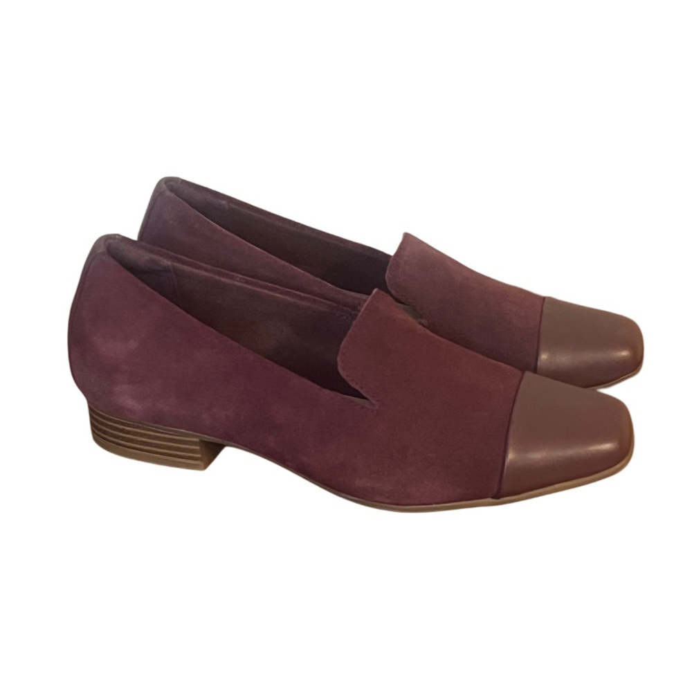 Clarks Women's Tilmont Burgundy Step Cap Toe Loafers Size 6.5